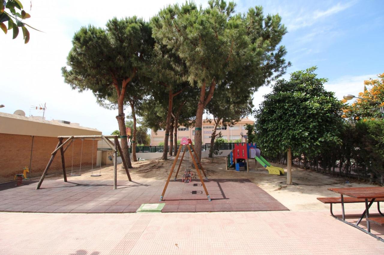 Apartamento Las Torres El Campello Exterior foto